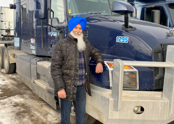 December 2022 Driver of the Month Barinder Singh Light Speed Logistics